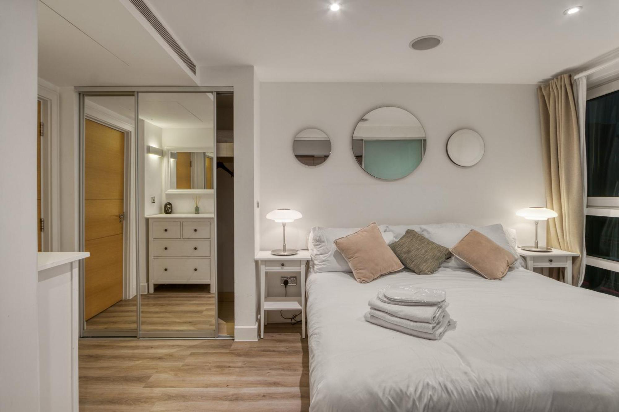Stunning 1 Bed With Ac Next To Vauxhall Station Londres